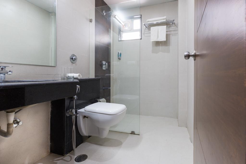 Sanctum Suites Bel Road Bangalore Luaran gambar