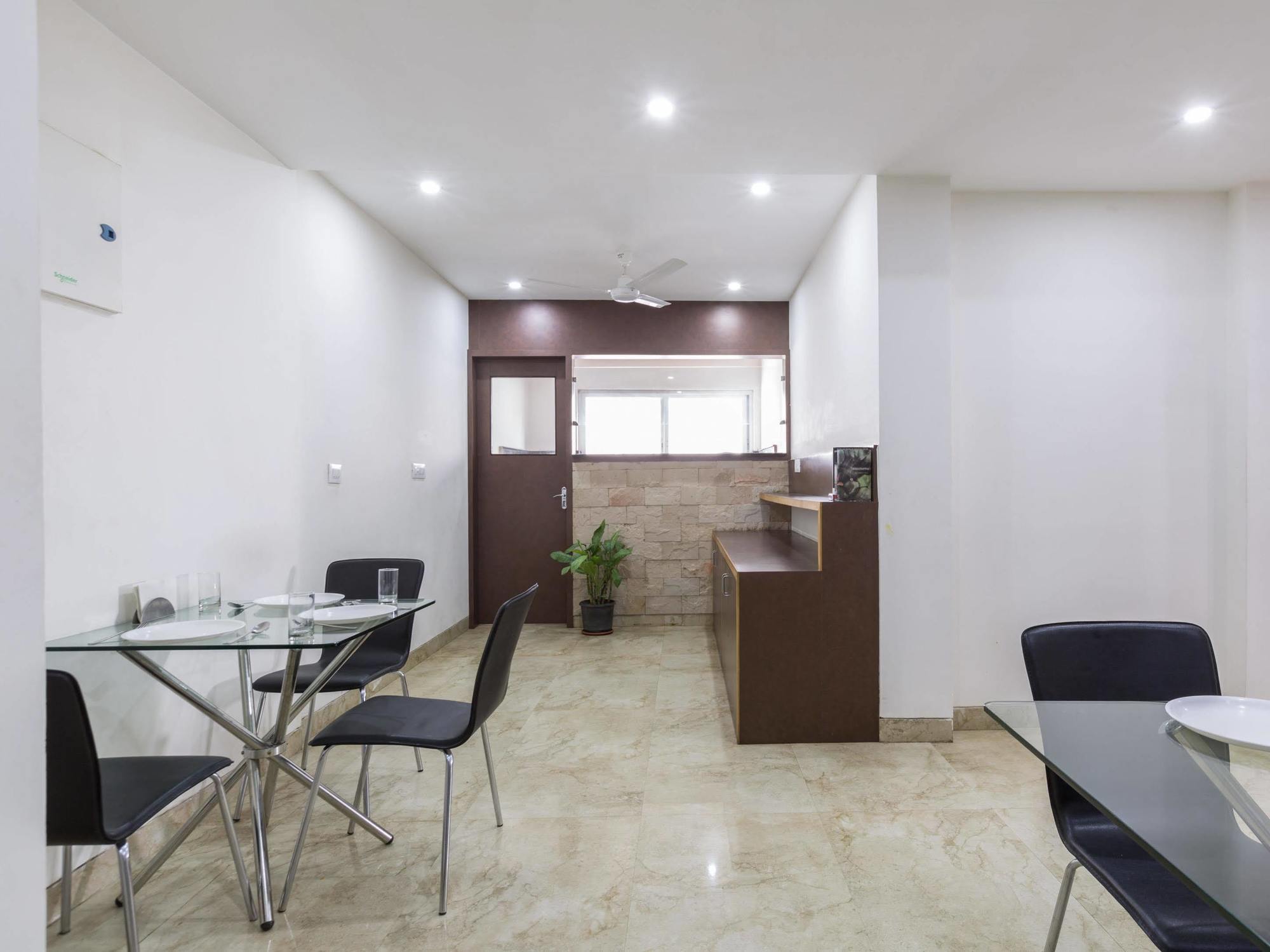 Sanctum Suites Bel Road Bangalore Luaran gambar